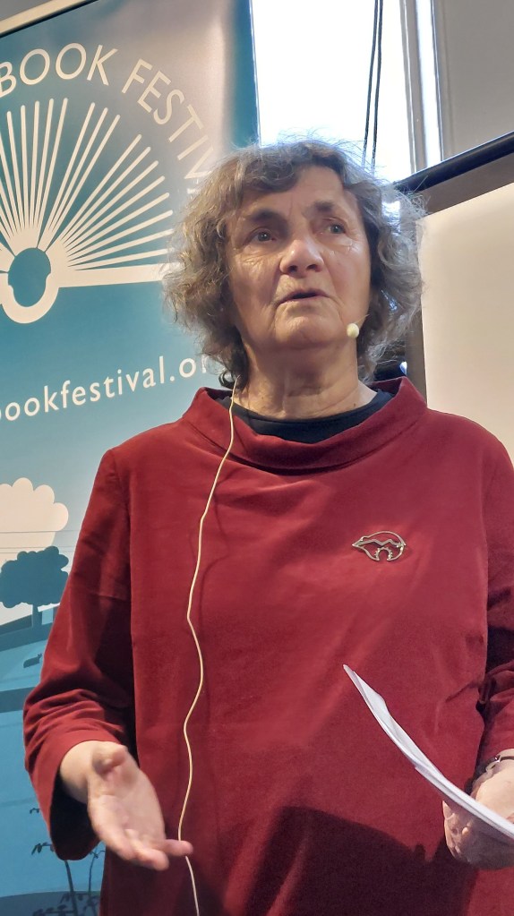 Maria Chamberlain talking